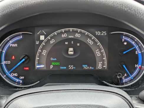 Used 2023 Toyota RAV4 LE image 24