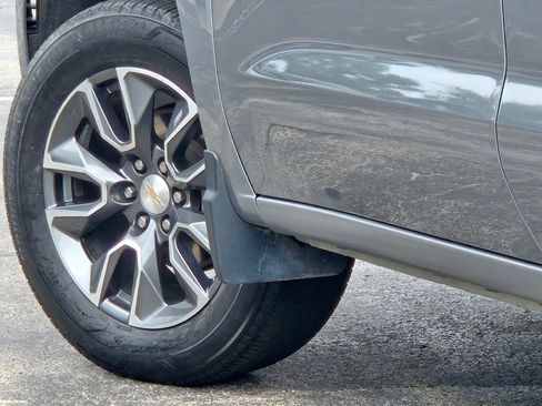 Certified 2023 Chevrolet Silverado 1500 LT AWD/4WD image 16