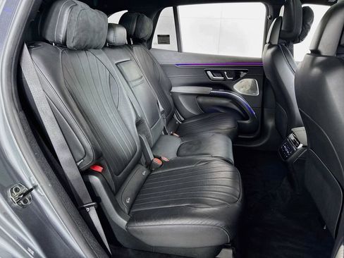 Used 2023 Mercedes-Benz EQS 580 4MATIC SUV image 36