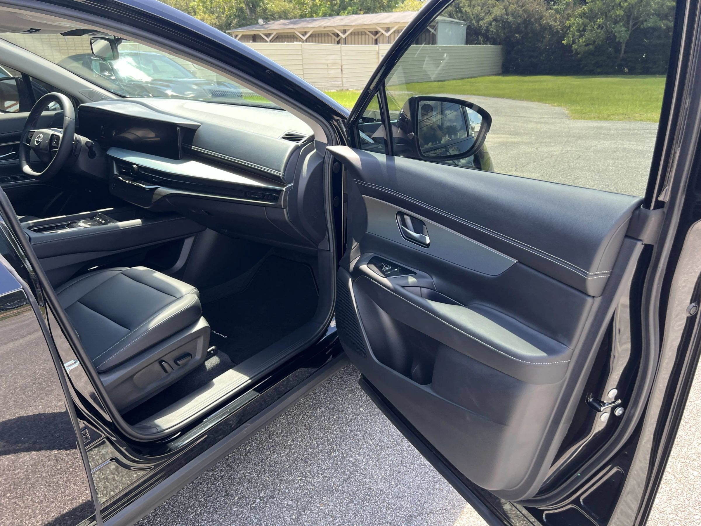 Used 2025 Nissan Murano SL AWD/4WD image 30