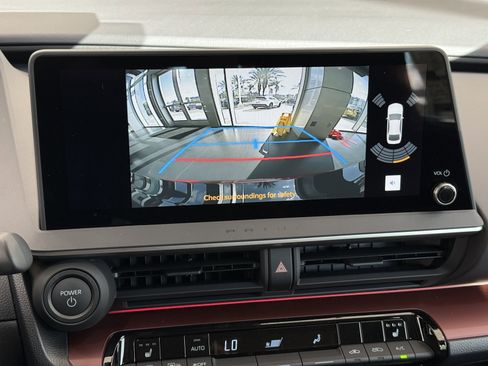 New 2026 Toyota Prius Plug-In Hybrid image 31