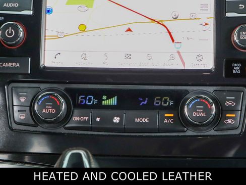 Used 2023 Nissan Maxima SR w/ Sport Mat Group image 20