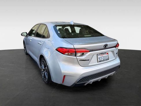 Used 2022 Toyota Corolla SE FWD image 4