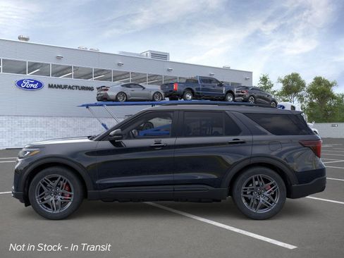 New 2026 Ford Explorer ST image 5