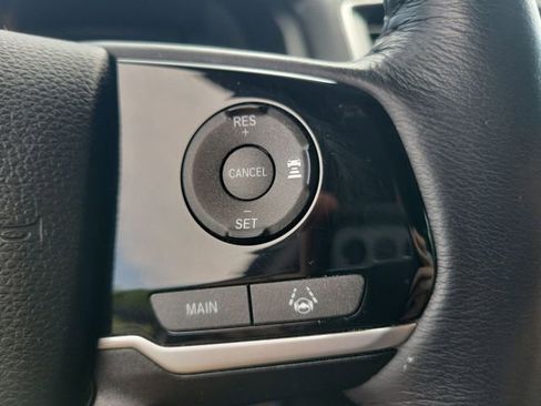 Used 2019 Honda Pilot Touring image 32