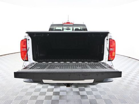Used 2016 Chevrolet Colorado LT w/ LT Convenience Package AWD/4WD image 6