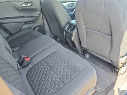 Used 2021 Chevrolet Blazer LT FWD image 11