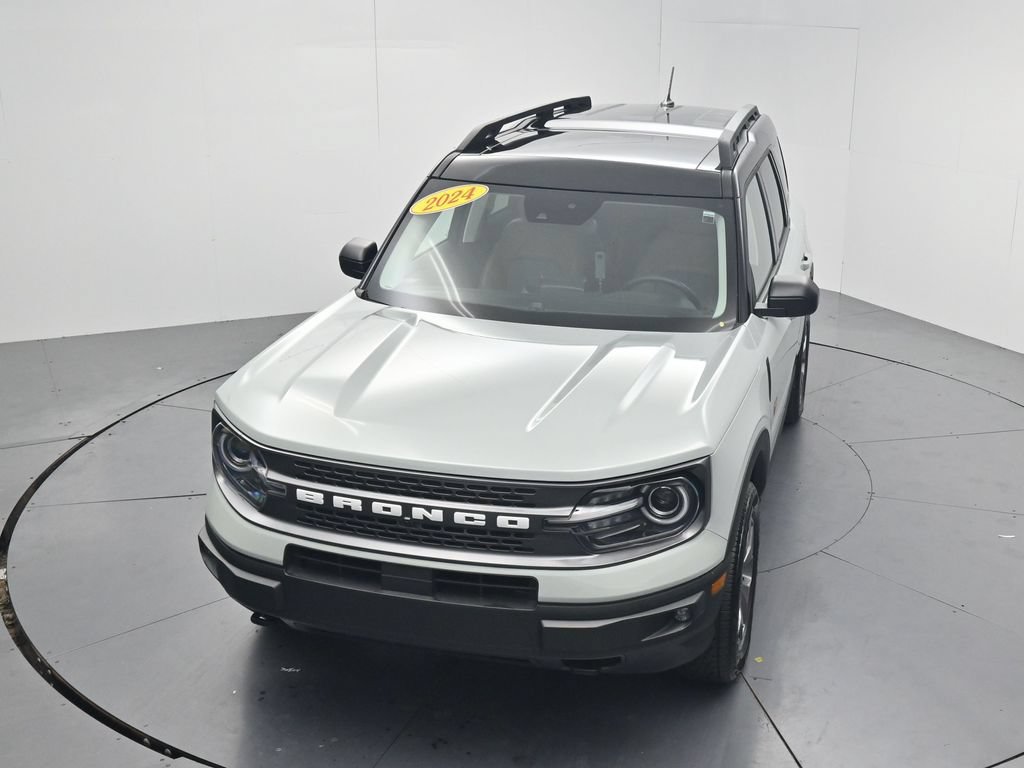 Used 2024 Ford Bronco Sport Badlands w/ Premium Package AWD/4WD image 46