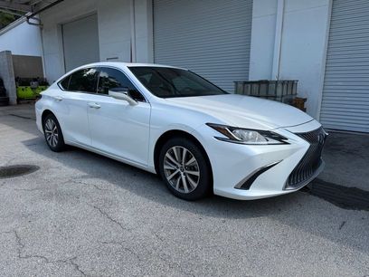 Used 2020 Lexus ES 350 w/ Premium Package
