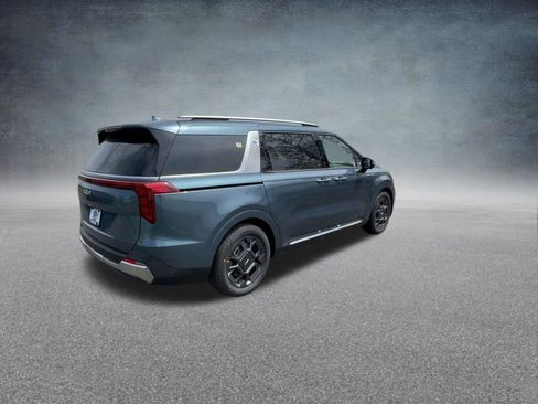 Used 2025 Kia Carnival SX image 23