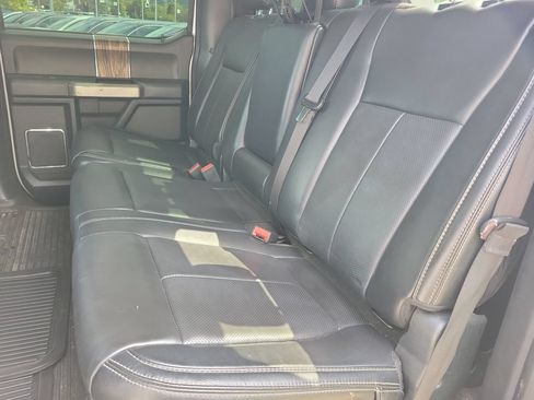 Used 2020 Ford F150 Lariat AWD/4WD image 14