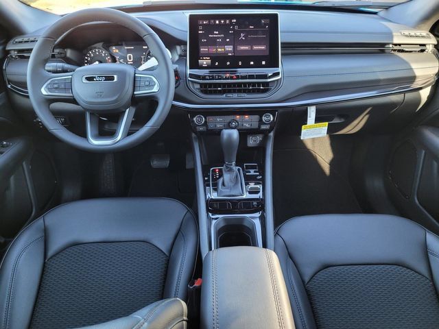 New 2026 Jeep Compass Latitude AWD/4WD image 11