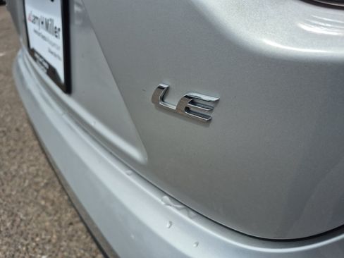 Used 2025 Toyota Corolla LE FWD image 23