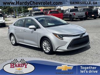 Used 2021 Toyota Corolla XLE image 1