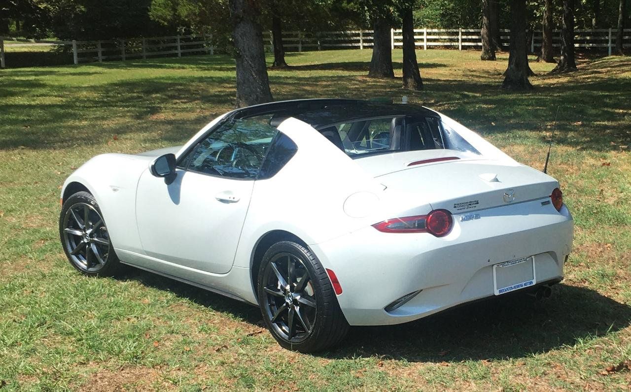 Used 2017 MAZDA MX-5 Miata RF Grand Touring RWD image 5