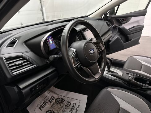 Used 2018 Subaru Crosstrek 2.0i Premium AWD/4WD image 12