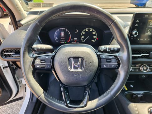 Used 2024 Honda HR-V EX-L image 9