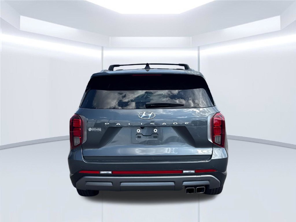 Used 2025 Hyundai Palisade SEL FWD image 6