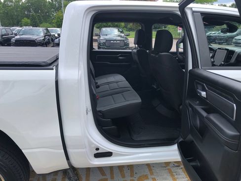Certified 2024 RAM 1500 Big Horn AWD/4WD image 28