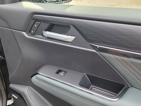 New 2026 GMC Acadia AT4 w/ Luxury Package image 40