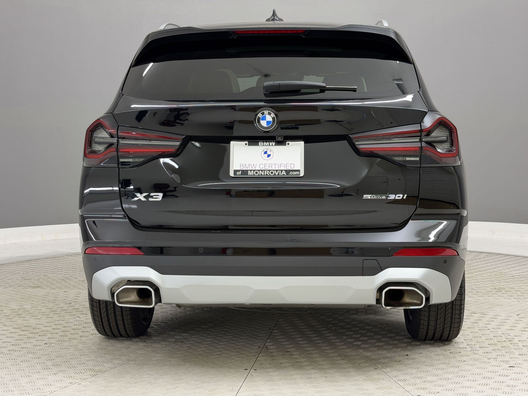 Certified 2024 BMW X3 sDrive30i w/ Convenience Package RWD image 10