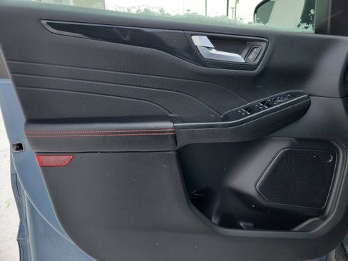 Used 2023 Ford Escape ST-Line w/ Tech Pack #1 image 16