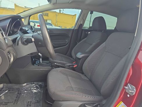 Used 2014 Ford Fiesta SE w/ Equipment Group 201A image 12