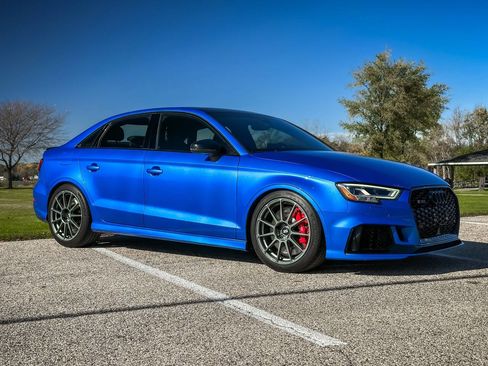 Used 2018 Audi RS 3 w/ Technology Package image 81