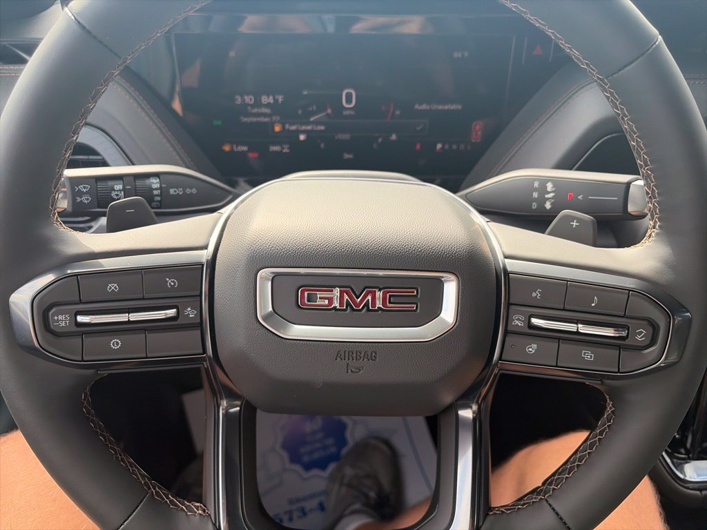 New 2026 GMC Yukon AT4 w/ AT4 Premium Package AWD/4WD image 21