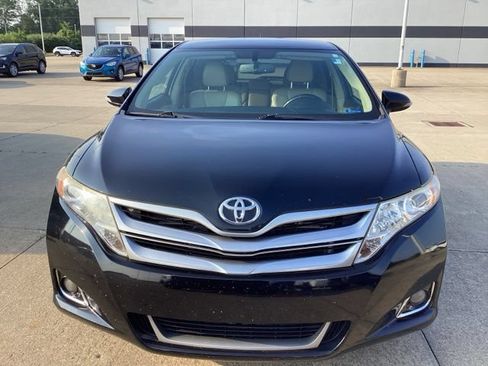 Used 2013 Toyota Venza XLE AWD/4WD image 3
