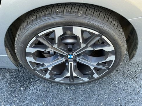 Used 2025 BMW 330i Sedan w/ Convenience Package image 8