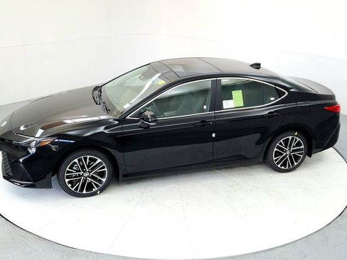 Certified 2025 Toyota Camry XLE w/ Premium Plus Package AWD/4WD image 14