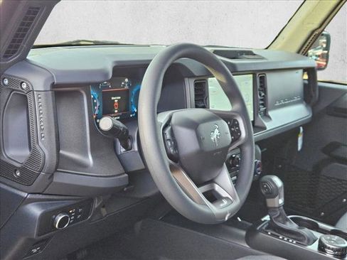New 2025 Ford Bronco image 3