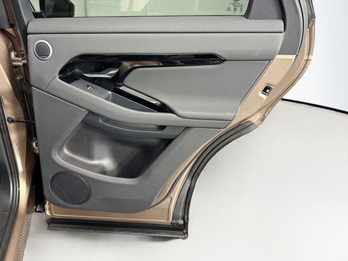 Certified 2025 Land Rover Range Rover Evoque S image 26