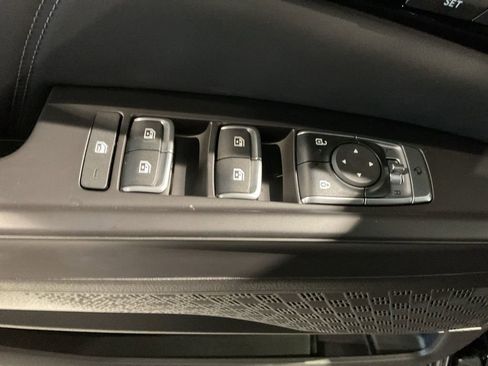 New 2026 Kia Carnival SX Prestige image 10