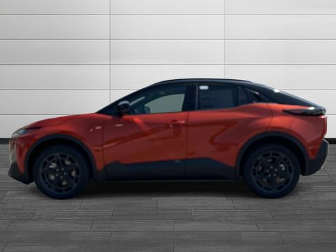 New 2026 Subaru Uncharted AWD image 6