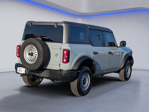 Used 2022 Ford Bronco Big Bend image 10