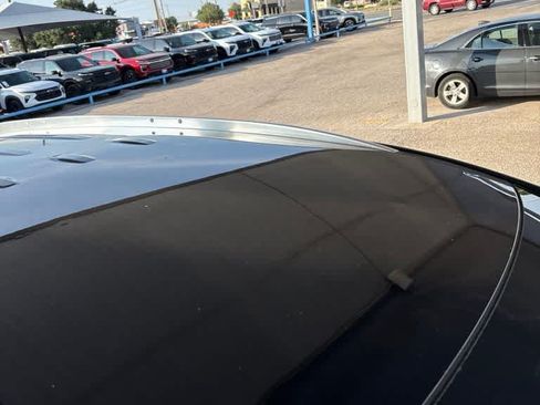 Used 2024 Buick Enclave Essence FWD image 6