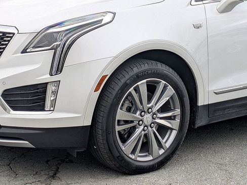 Used 2025 Cadillac XT5 Premium Luxury image 9