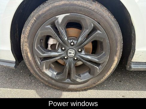 Used 2024 Honda Accord EX image 9