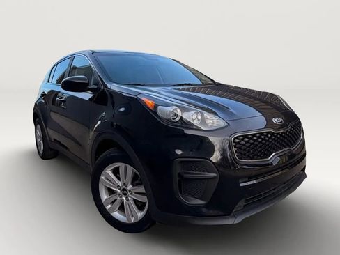 Used 2019 Kia Sportage LX image 3