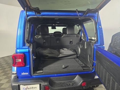 Used 2021 Jeep Wrangler Unlimited Rubicon w/ Dual Top Group image 18
