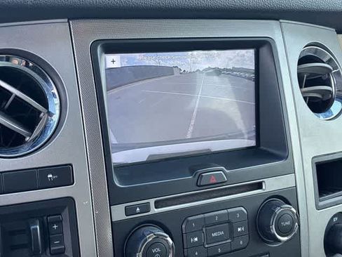 Used 2017 Ford Expedition EL Limited w/ Equipment Group 301A RWD image 32