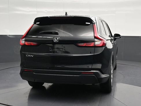 Used 2025 Honda CR-V LX image 2