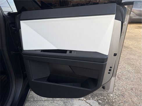 Used 2024 Tesla Cybertruck Cyberbeast image 34