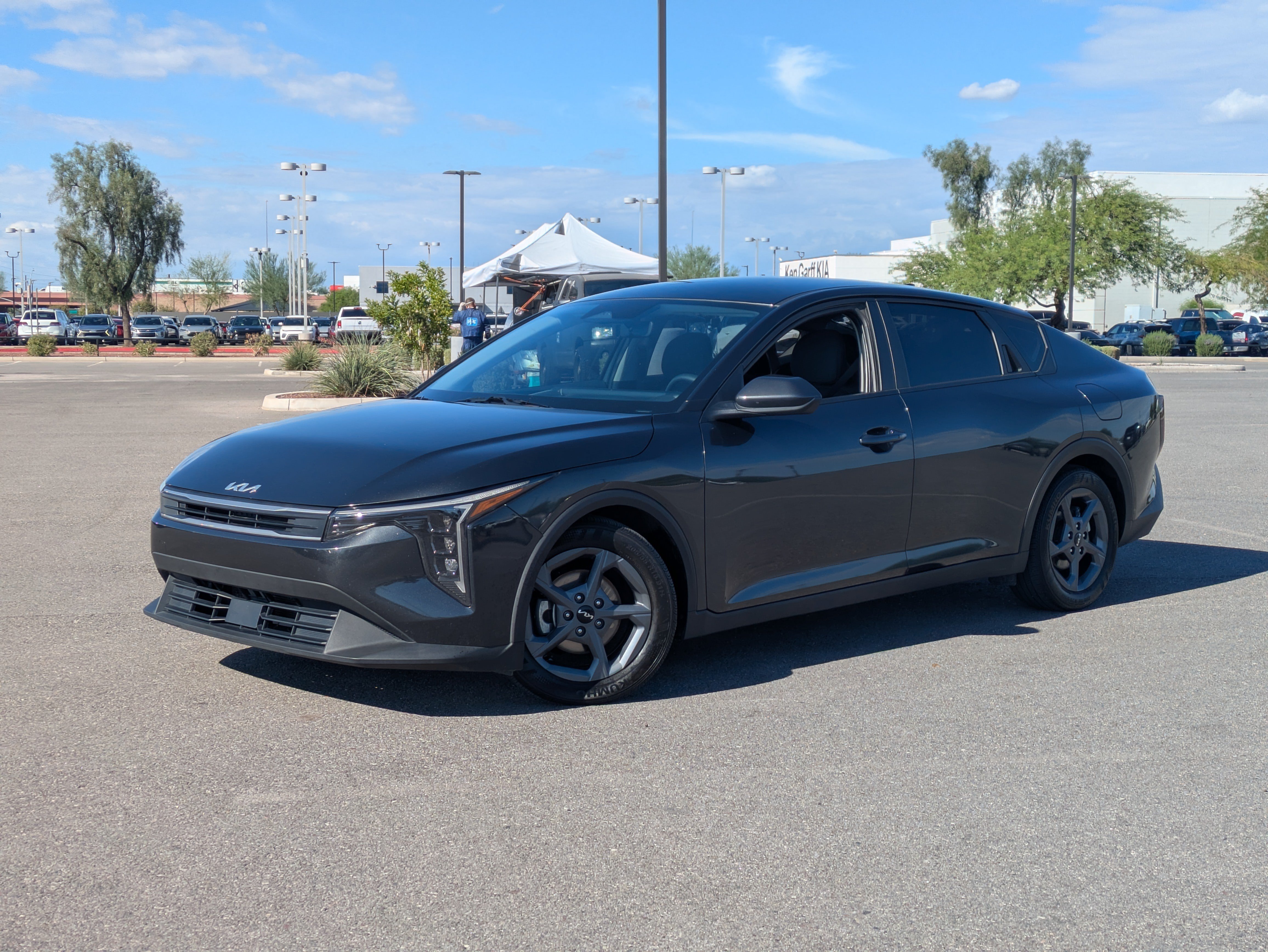 Certified 2025 Kia K4 FWD image 31