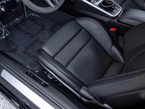 Certified 2025 Porsche 911 Turbo S AWD/4WD image 28