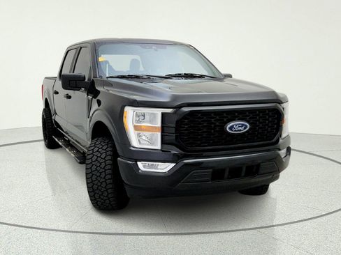 Used 2021 Ford F150 XL w/ STX Appearance Package RWD image 4