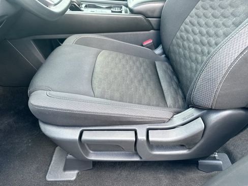 Used 2024 Nissan Pathfinder S w/ Cargo Package AWD/4WD image 9