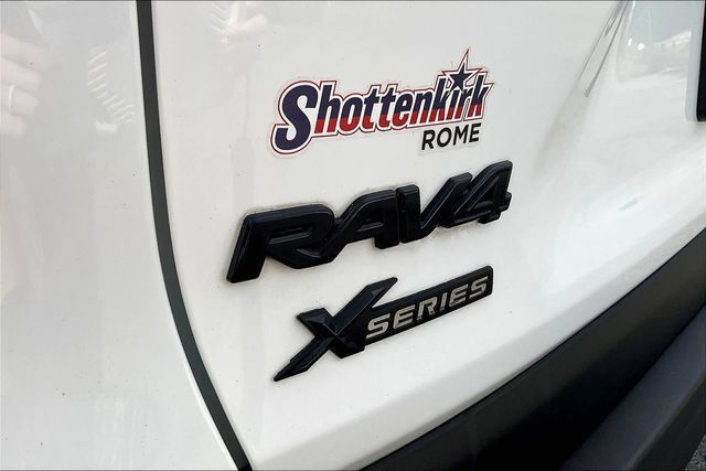 Used 2023 Toyota RAV4 XLE FWD image 26